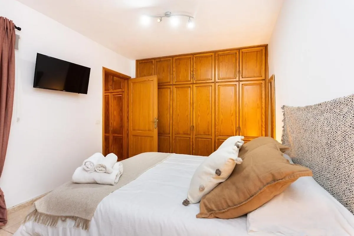 Eden Rentals Surfy Suites 圣伊西德罗 西班牙